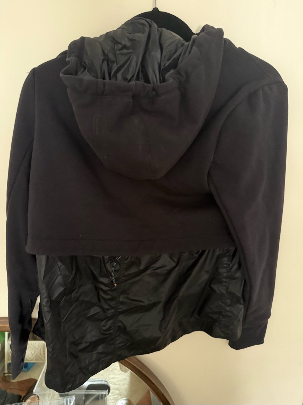 Athleta Windy Point Hoodie - Picture 7 of 7